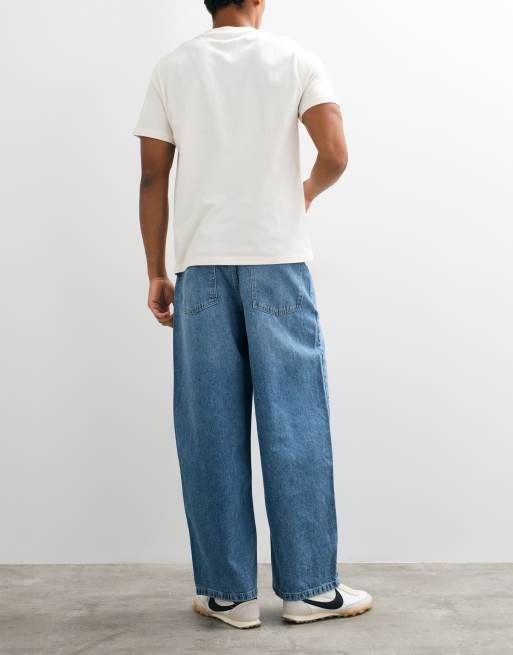 ASOS DESIGN jean barrel bleu délavé clair avec poches cargo et délavage vintage, 3 de 5