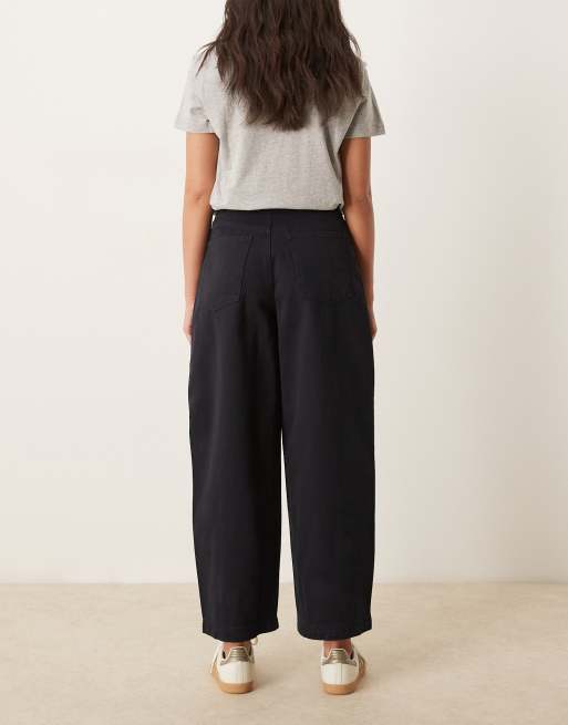 ASOS DESIGN - Jean court bouffant avec braguette boutonnée - Bleu marine, 2 de 5