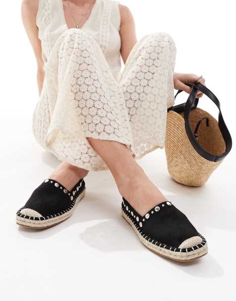 ASOS DESIGN – Jeanie – Czarne espadryle z ćwiekami i odcinanymi noskami - view 1