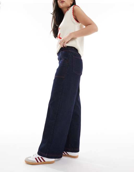ASOS DESIGN - Jeans a fondo ampio lavaggio rinse wash con cuciture rosse, 3 di 5