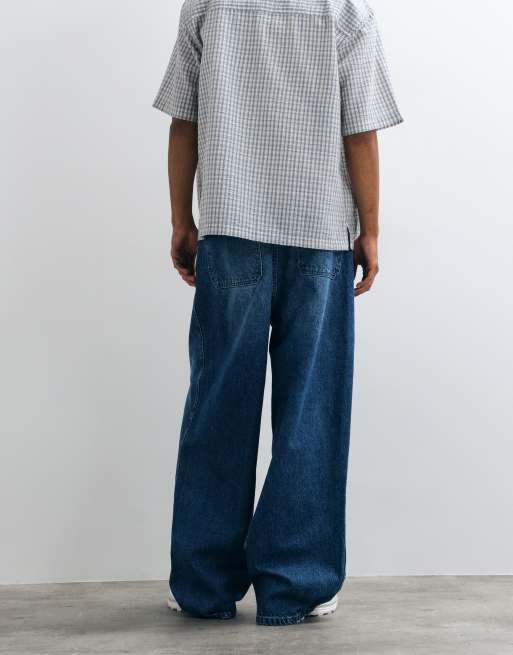ASOS DESIGN jeans a gamba ampia blu lavaggio medio con pieghe, 5 di 5