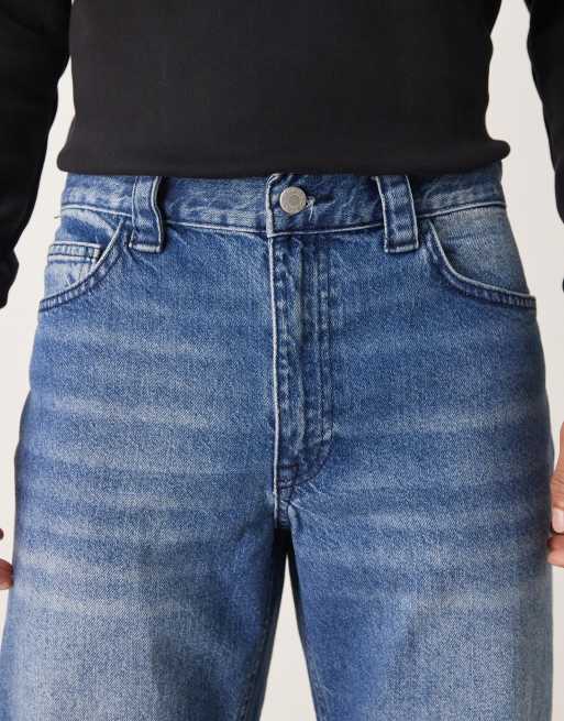 ASOS DESIGN - Jeans a zampa a fondo ampio blu lavaggio medio, 4 di 5