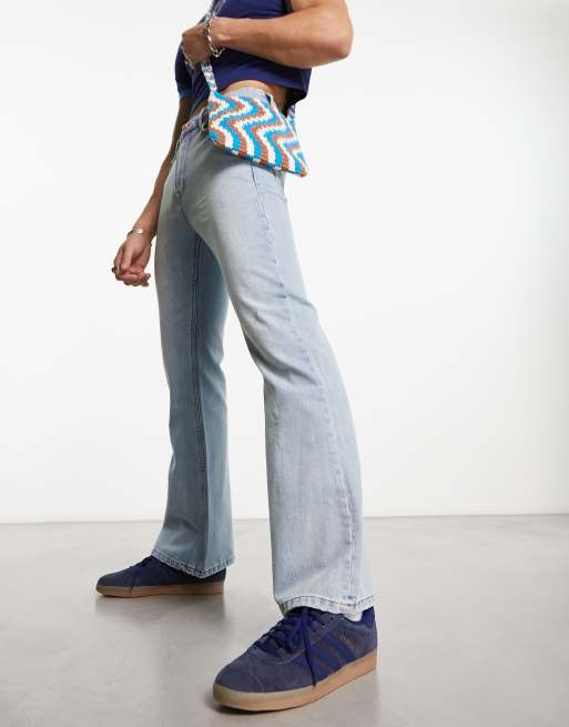 ASOS DESIGN Jeans a zampa lavaggio blu chiaro vintage ASOS