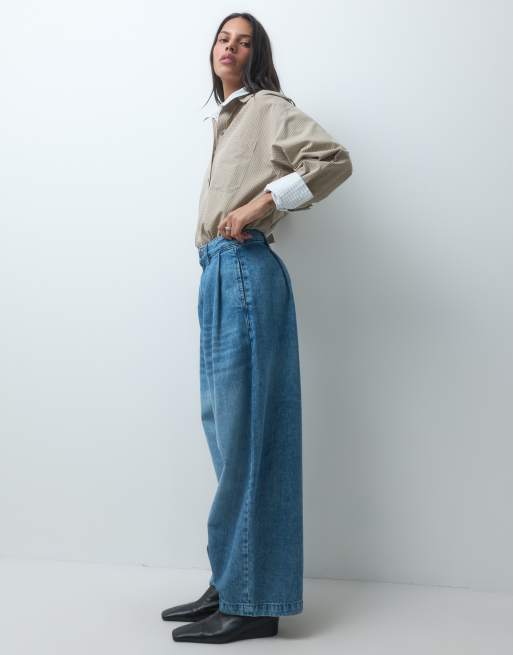 ASOS DESIGN jeans balloon con pieghe lavaggio chiaro, 4 di 5