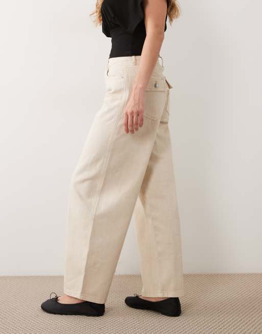 ASOS DESIGN jeans barrel z patkami kieszeni w kolorze ecru, 2 z 5