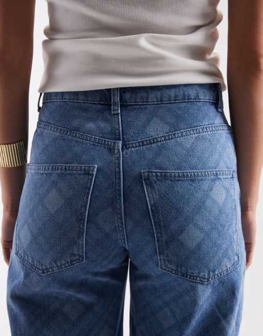 ASOS DESIGN - Jeans bombati a vita alta con stampa laser a quadri, 5 di 5