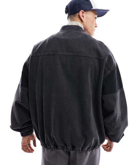 ASOS DESIGN – Jeans-Bomberjacke in verwaschenem Schwarz mit Oversize-Schnitt und Schulterdetail, 4 von 4