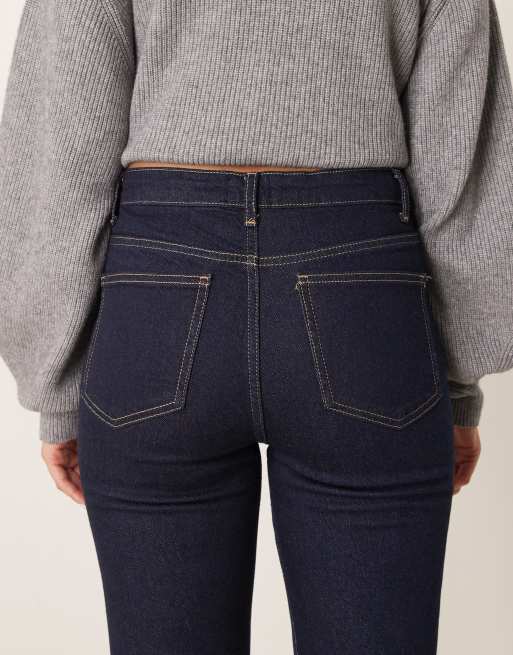 ASOS DESIGN - Jeans bootcut a zampa grigi confortevoli elasticizzati a vita medio alta, 4 di 5