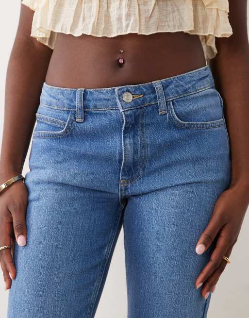 ASOS DESIGN jeans capri met lage taille in mid-wash blauw, 5 van 5
