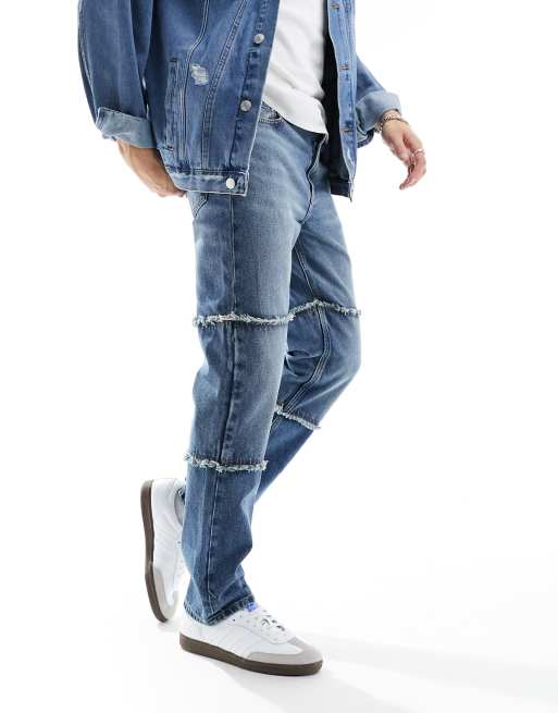 ASOS DESIGN Jeans dritti blu lavaggio medio con pannelli sfrangiati sugli orli ASOS
