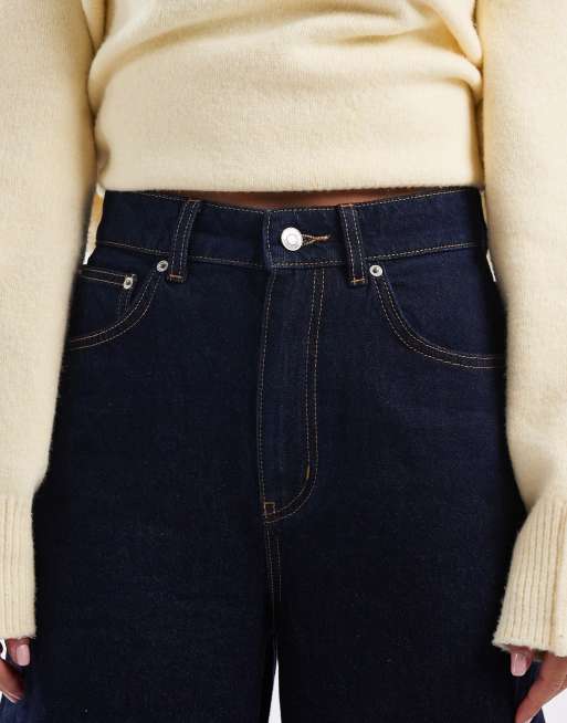 ASOS DESIGN – Jeans in Rinse-Waschung mit hohem Bund und weitem, abgerundetem Bein, 4 von 5