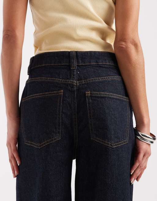 ASOS DESIGN – Jeans in Rinse-Waschung mit hohem Bund und weitem, geradem Schnitt, 4 von 5