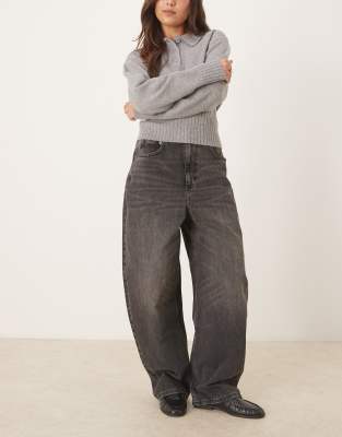 ASOS DESIGN - Jeans in verwaschenem Anthrazit mit weitem, abgerundetem Bein und hohem Bund-Schwarz