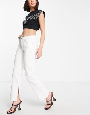 ASOS DESIGN - Jeans in Weiß mit mittelhohem Bund, geradem Schnitt und Strassbesatz-Grün