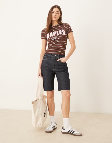 ASOS DESIGN – Jeans-Jorts in indigoblauer Rinse-Waschung mit offenem Saum - view 1
