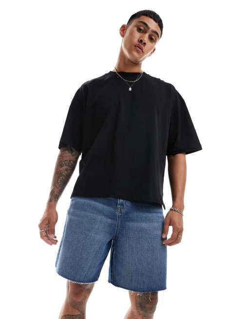 ASOS DESIGN – Jeans-Jorts in normaler Länge in mittelblauer Waschung mit offenkantigem Saum, 5 von 5