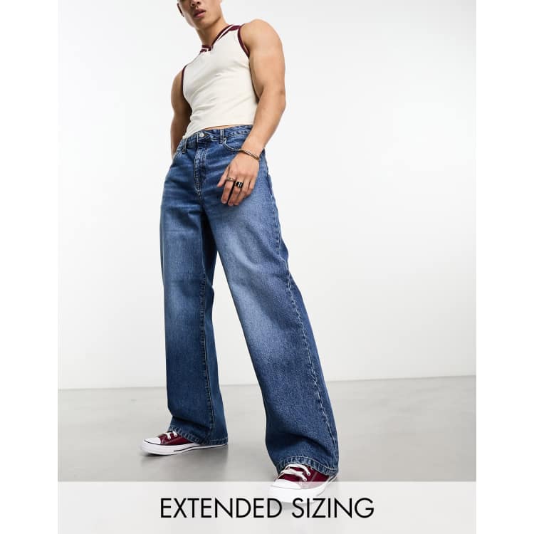Jeans larghi in fondo top