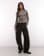 Thumbnail 1 van 5