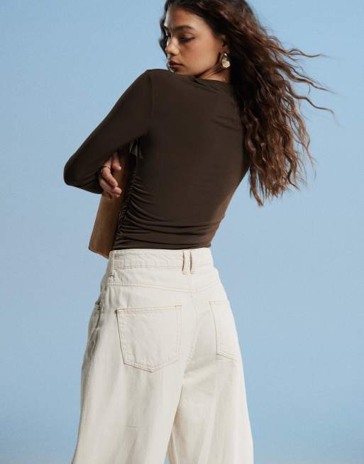 ASOS DESIGN - Jeans met ronde wijde pijpen en hoge taille in ecru , 5 van 5