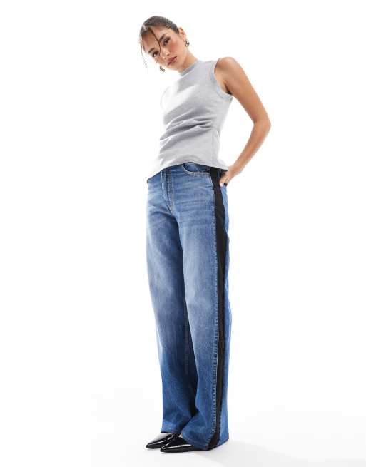 ASOS DESIGN - Jeans met wijde pijpen en elegante tailleband in zwart en middenblauw