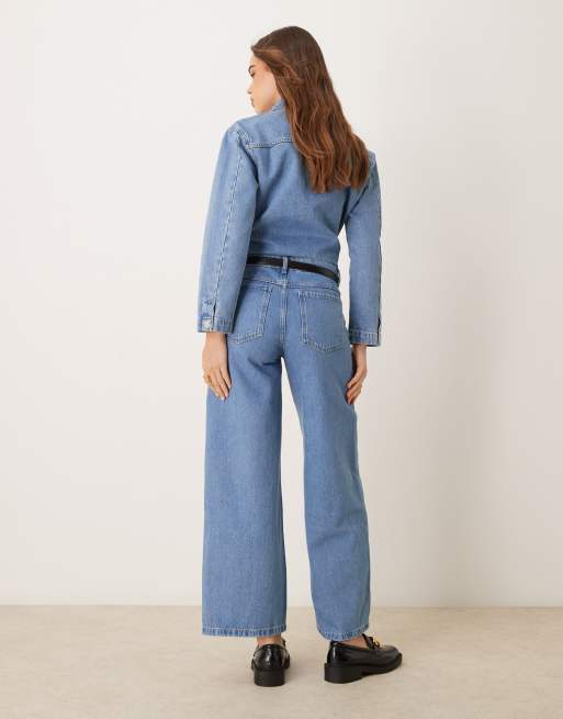 ASOS DESIGN - Jeans met wijde pijpen en lage taille in middenblauw, 3 van 5