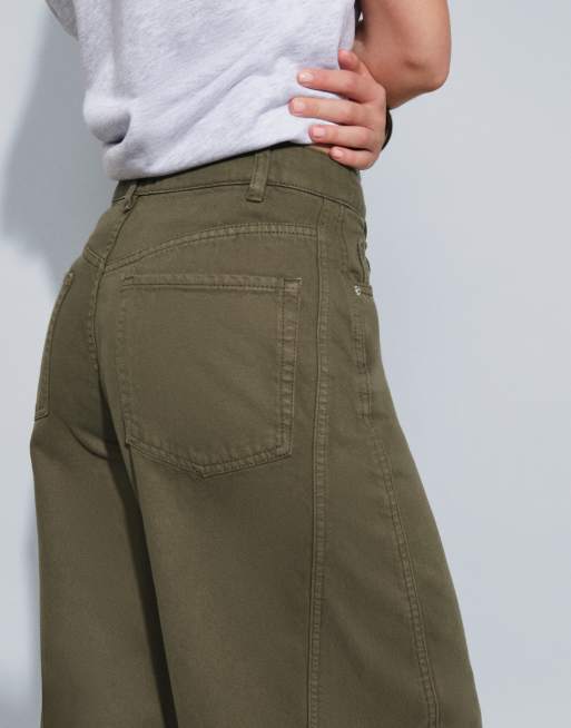 ASOS DESIGN Jeans mit Schleife und Barrel-Leg in Khaki, 4 von 5