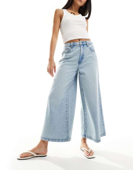 ASOS DESIGN - Jeans morbidi taglio corto a fondo ampio blu chiaro