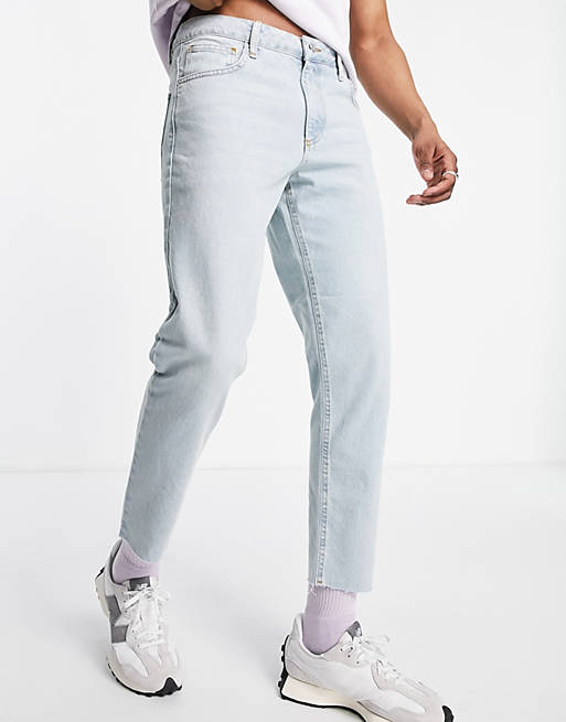 ASOS DESIGN - Jeans rigidi classici lavaggio azzurro con fondo grezzo