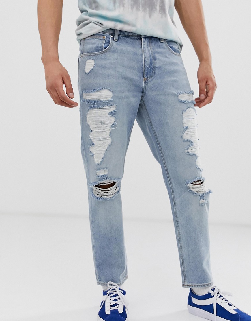 ASOS DESIGN - Jeans rigidi classici lavaggio blu vintage con strappi vistosi