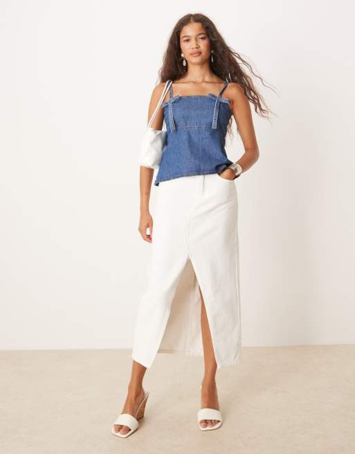 ASOS DESIGN – Jeans-Top in Mittelblau mit Riemchenträgern und Schleifen vorne, 4 von 4