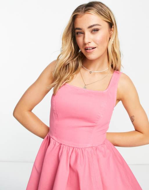 ASOS DESIGN – Jeanskleid in Rosa mit eckigem Ausschnitt und weitem Rock, 3 von 4