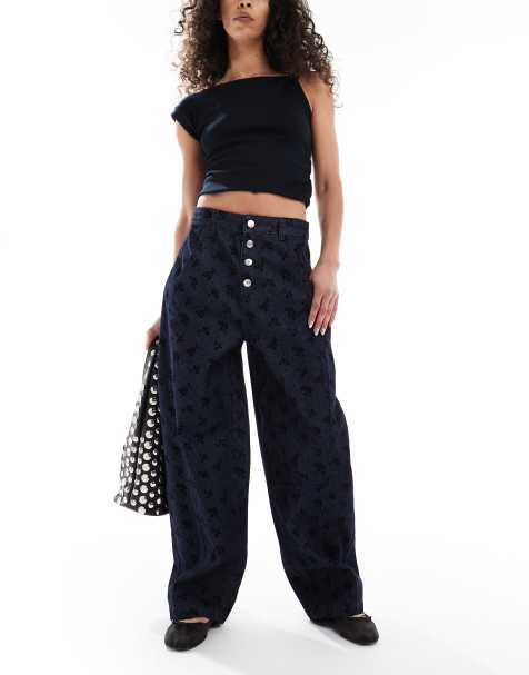 ASOS DESIGN – Jeansy z baryłkowymi nogawkami w drobny flokowany kwiatowy wzór - view 1