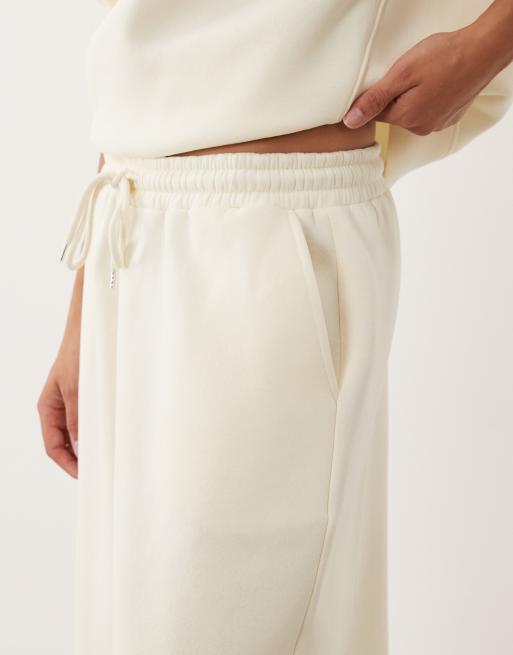 ASOS DESIGN jersey bermudashorts i creme som sæt, 5 af 5