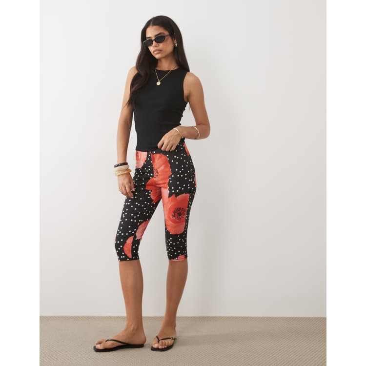 211166922-1-redfloral?$n_750w$