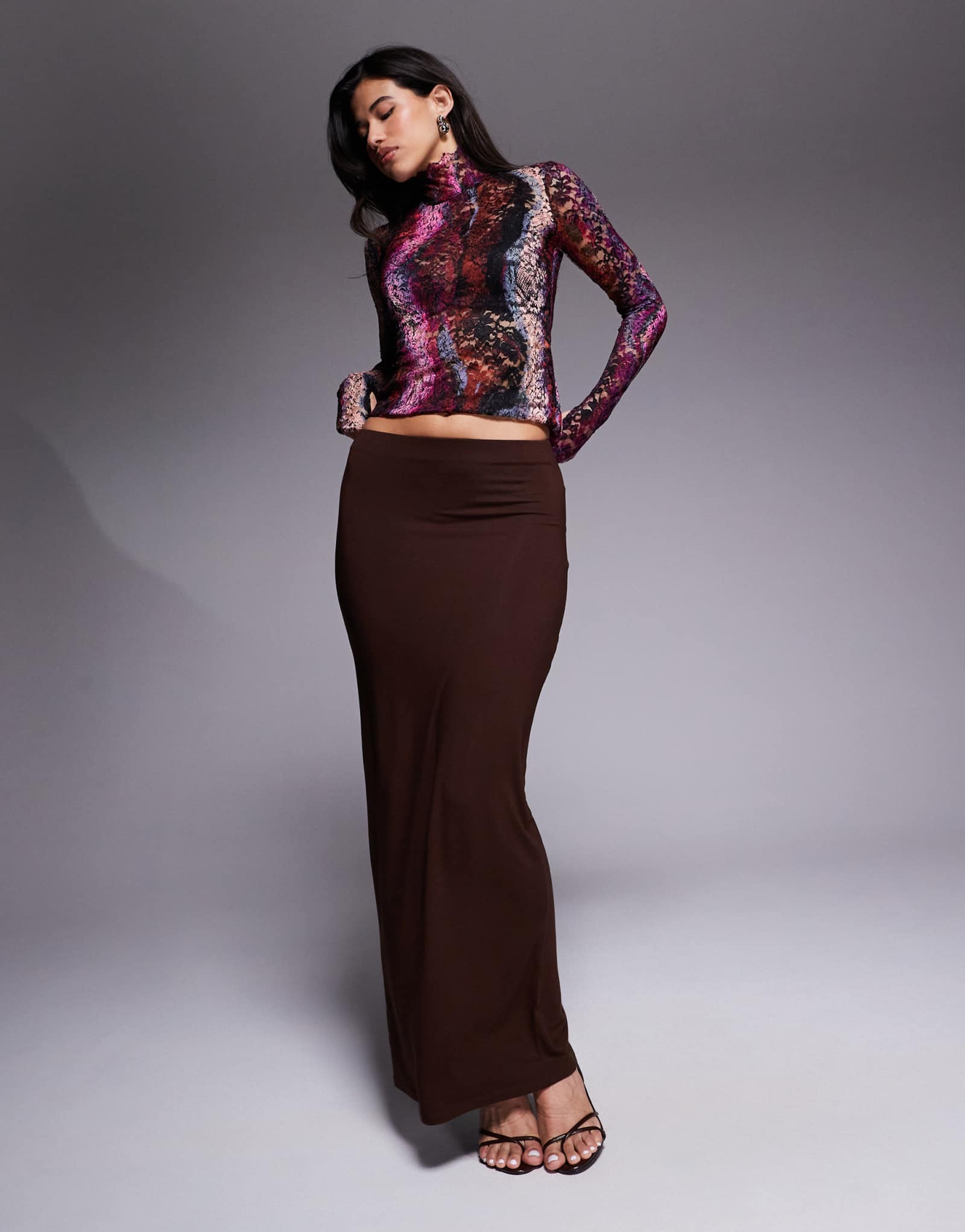 Макси-юбка из трикотажа ASOS DESIGN column шоколадного цвета
