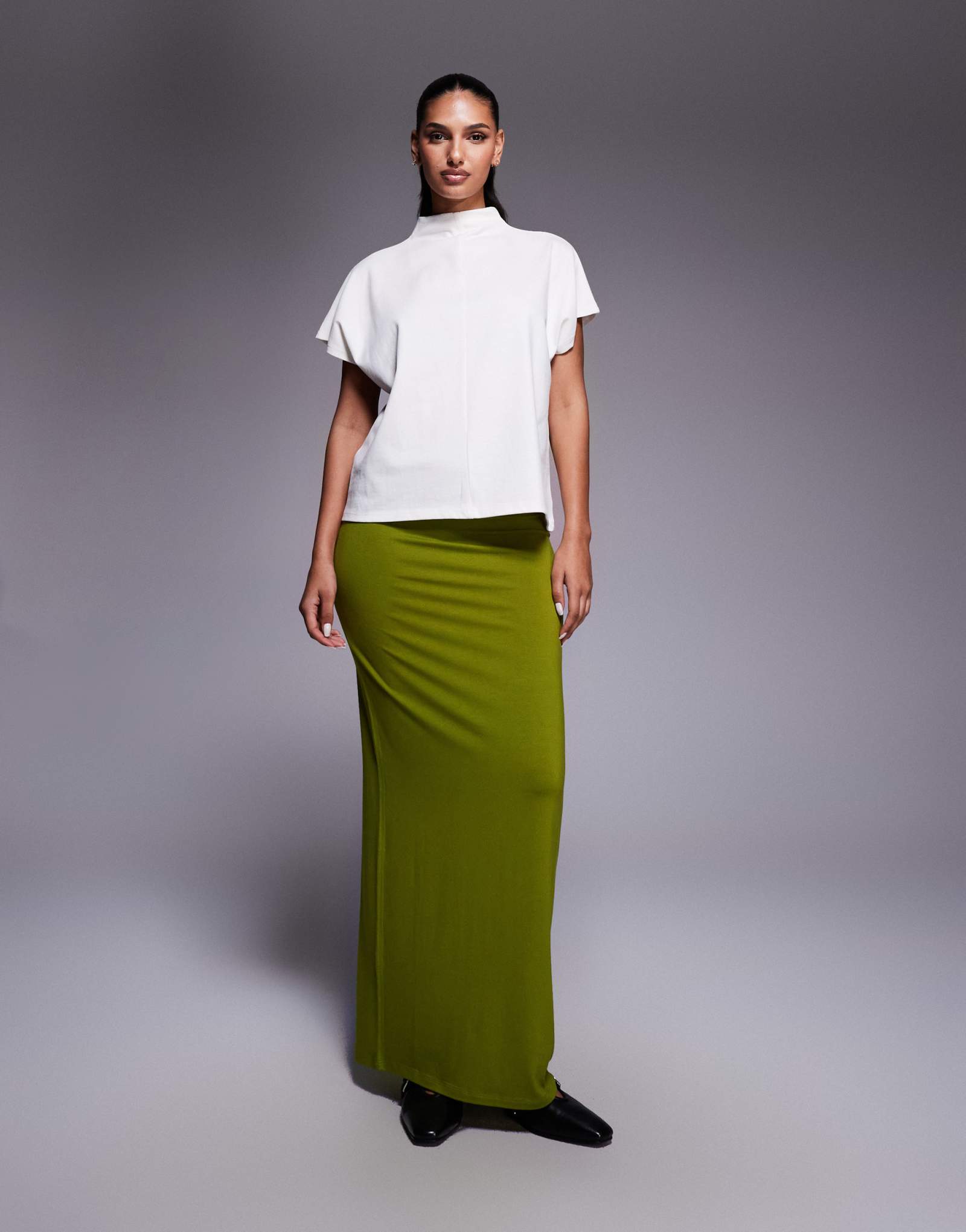 Макси-юбка из трикотажа ASOS DESIGN с колоннами оливкового цвета