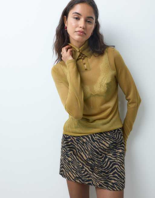 ASOS DESIGN - jersey de punto transparente con botones y cuello vuelto en ocre, 4 de 9
