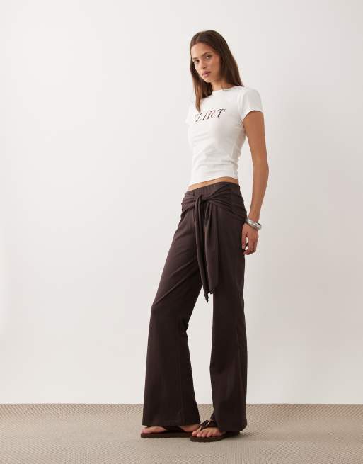 ASOS DESIGN Jersey-Hosen-Kombiteil mit seitlichem Knotendetail in Pflaume, 2 von 5
