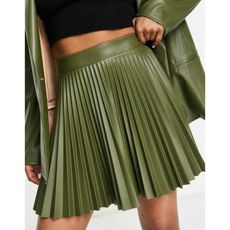 Green pleated hotsell skirt asos