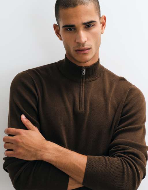 ASOS DESIGN - Jersey ligero de punto esencial con cuello alzado en marrón, 4 de 5