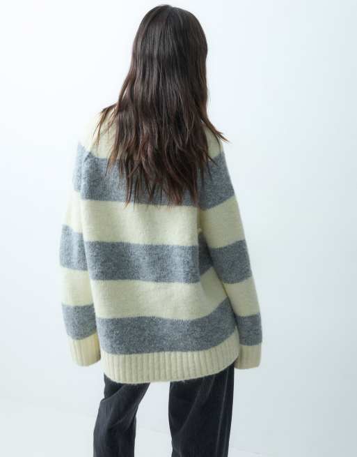 ASOS DESIGN - Jersey oversize de pelo suave a rayas color buttermilk y gris, 4 de 4