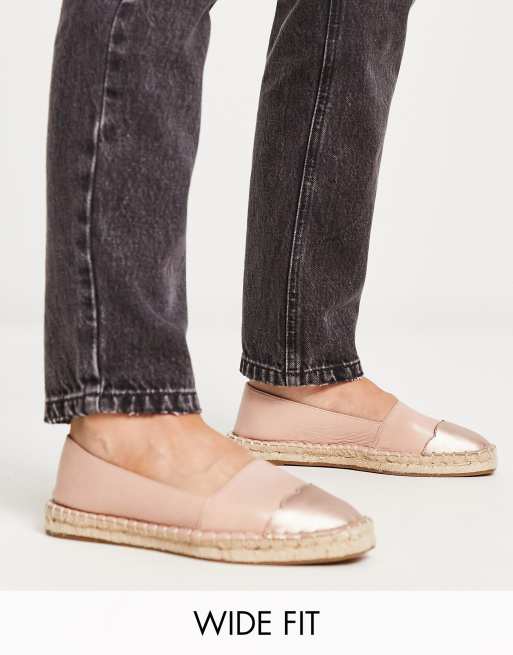 ASOS DESIGN - Jive - Espadrilles a pianta larga con punta rivestita colore rosa
