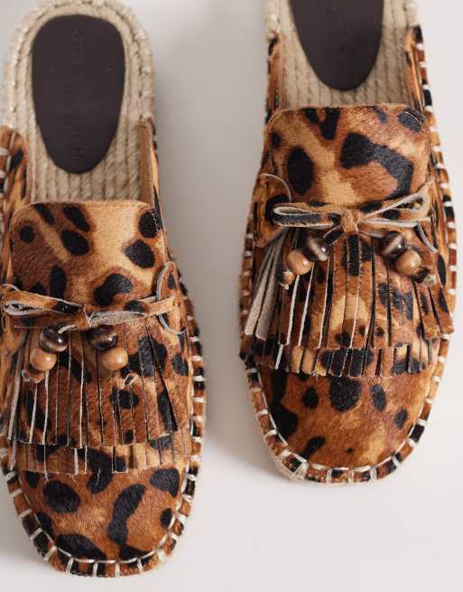 ASOS DESIGN - Joan - Mocassini stile espadrilles con nappe in vera pelle con stampa leopardata, 3 di 4