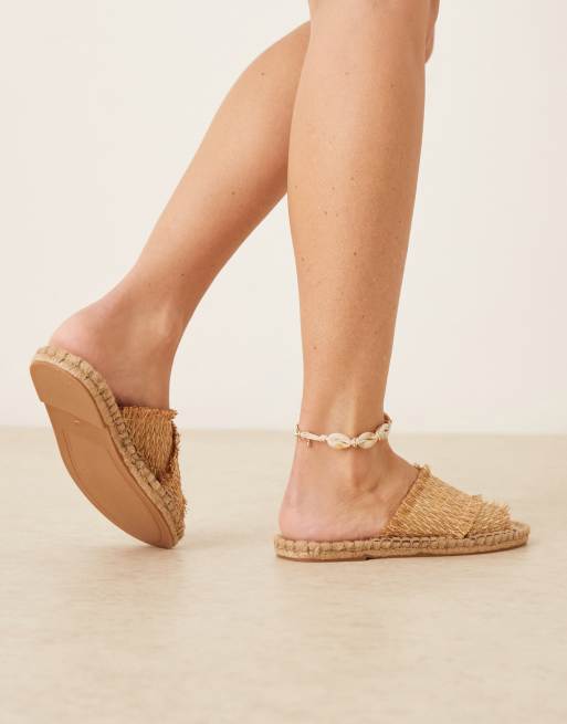 ASOS DESIGN - Joella - Espadrilles con fascette incrociate in rafia puntinata oro, 3 di 4