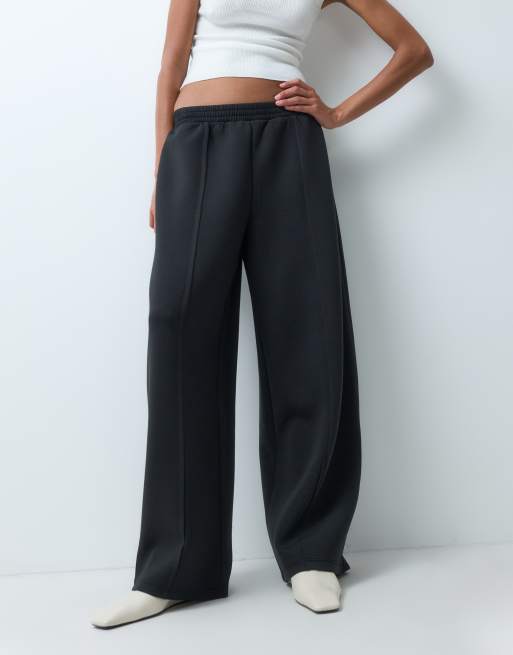 ASOS DESIGN jogger a gamba larga con dettaglio piega in tessuto scuba effetto mélange nero, 3 di 5