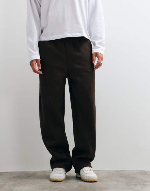 ASOS DESIGN jogger à jambes larges avec couture torsadée en tissu effet scuba marron, 2 de 5