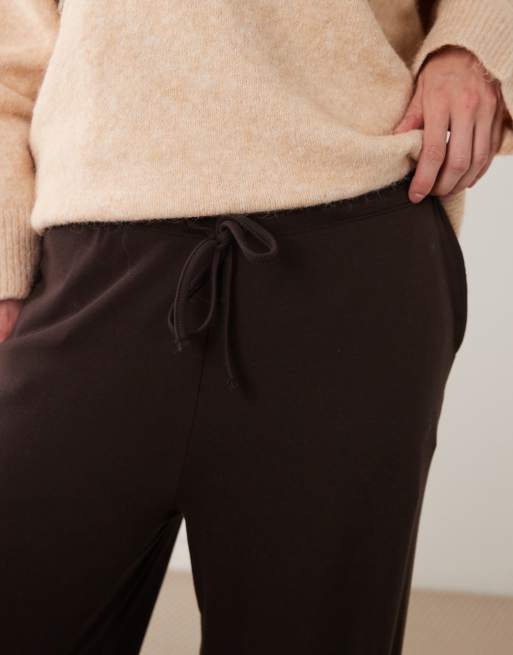 ASOS DESIGN jogger de pierna ancha en chocolate, 4 de 5