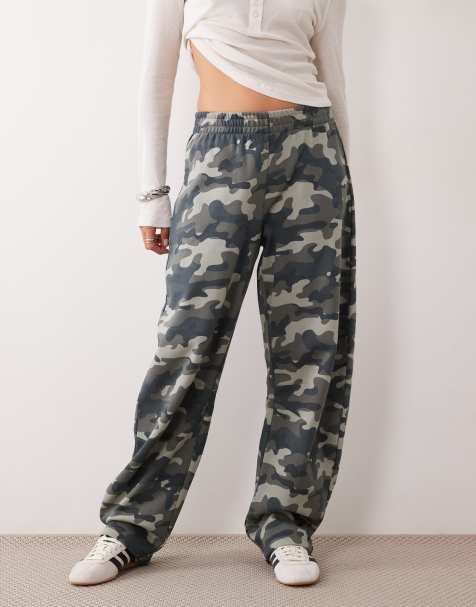 ASOS DESIGN jogger droit à imprimé camouflage - view 1