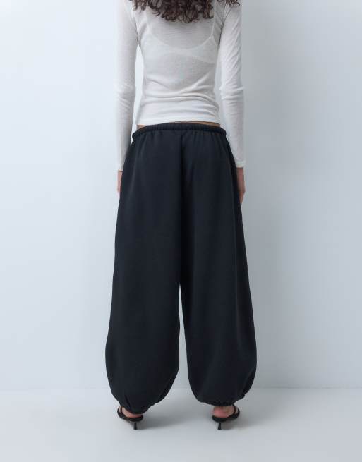 ASOS DESIGN jogger met omslag aan de zoom in zwart, 5 van 5