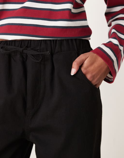ASOS DESIGN - Joggers in denim leggeri neri con coulisse in vita, 2 di 5